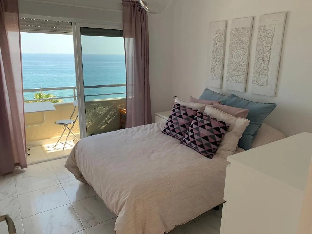 Primera Linea De Playa En Torrox Costa