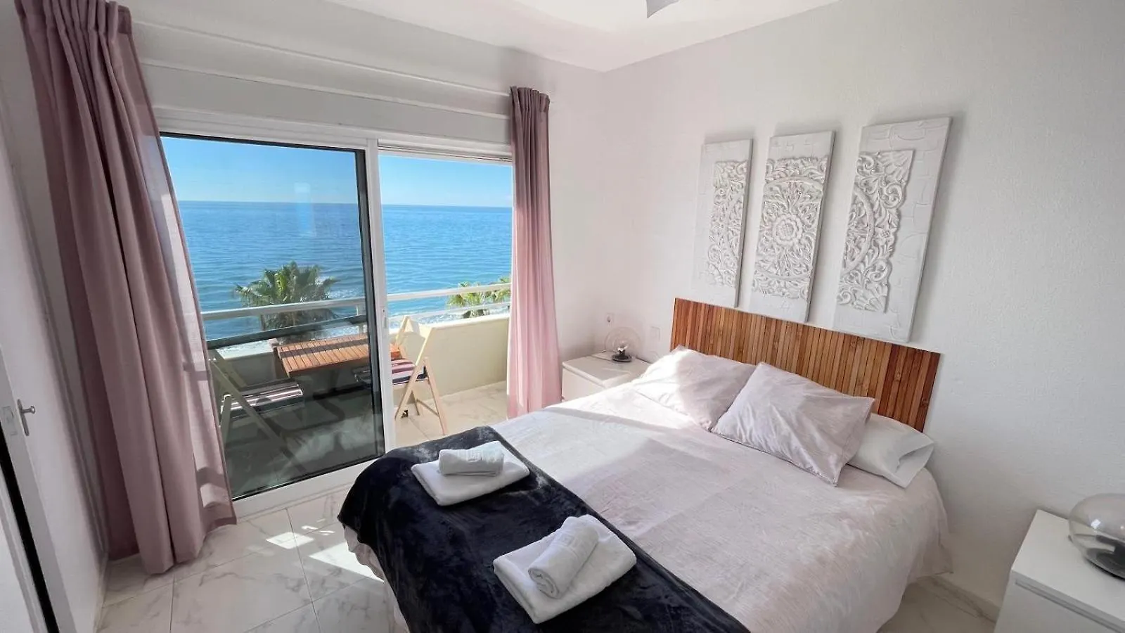 Primera Linea De Playa En Torrox Costa Apartament