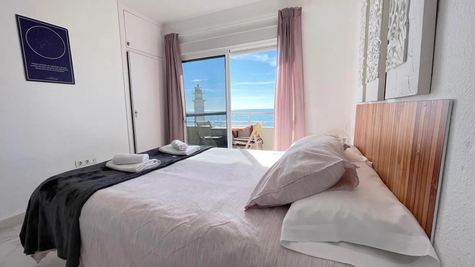 Primera Linea De Playa En Torrox Costa Apartment